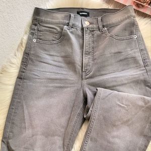 Express Mom jeans cropped